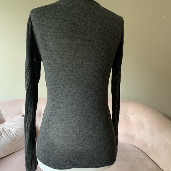 SEVEN SISTERS | Long Sleeve Cross Over Top Grey - Picture 5 of 8